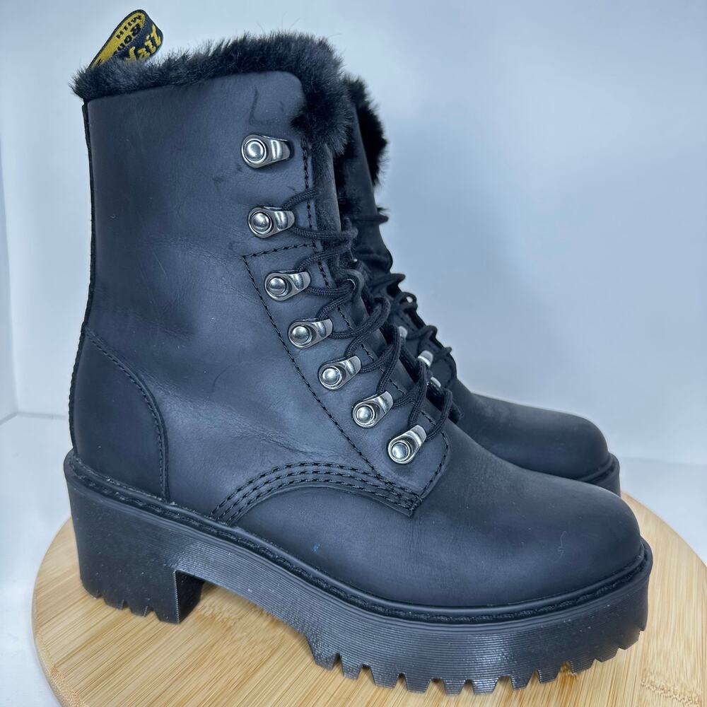 Dr. Martens Leona Faux Fur Lined Platform Leather Lace-Up Heel Boots Size 6
